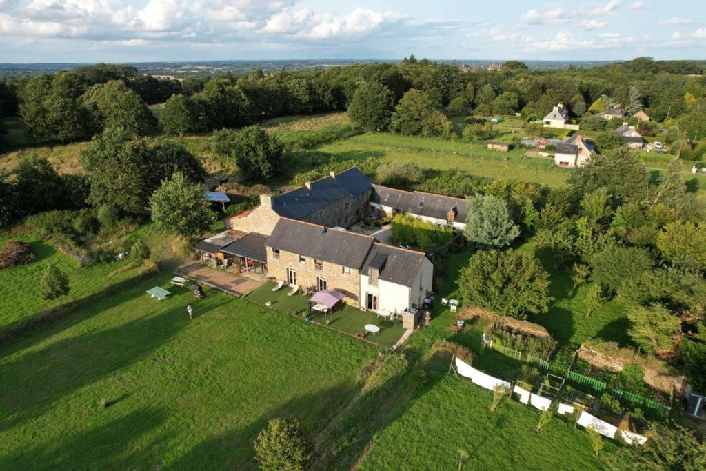 Gite De La Porte Du Parc Les Iffs Exterior photo